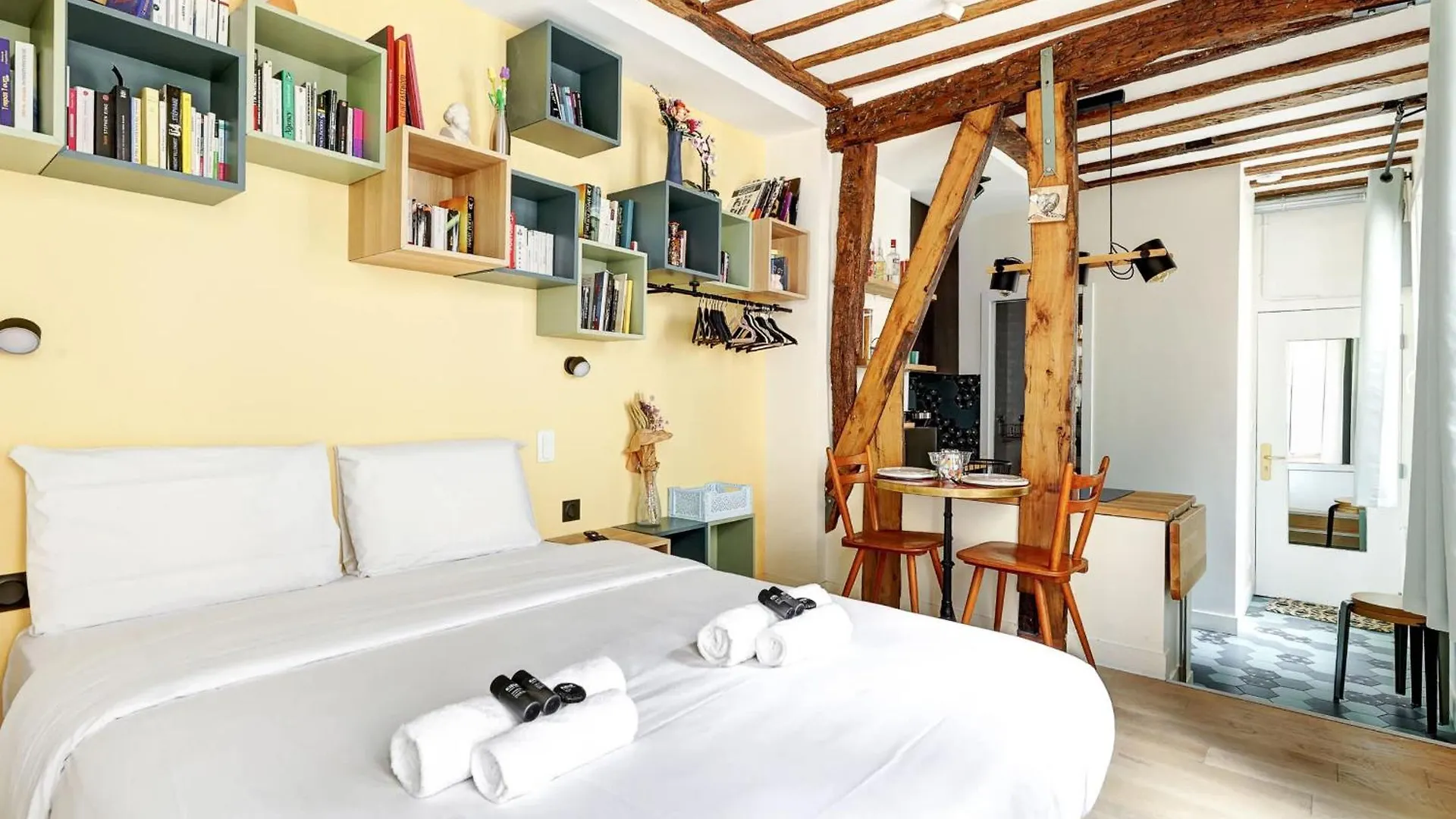 Sejour Parisien Elegant Pour 2 Personnes Apartment France